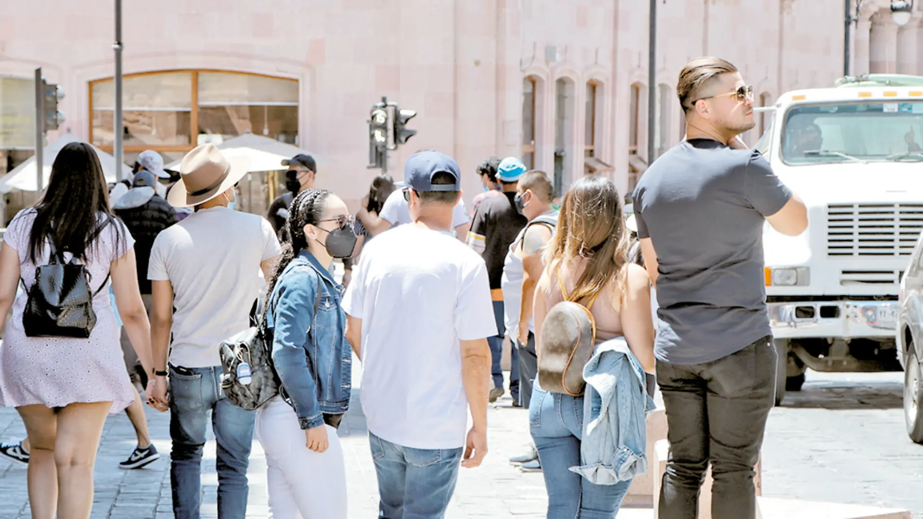 Turistas en el centro de Zacatecas